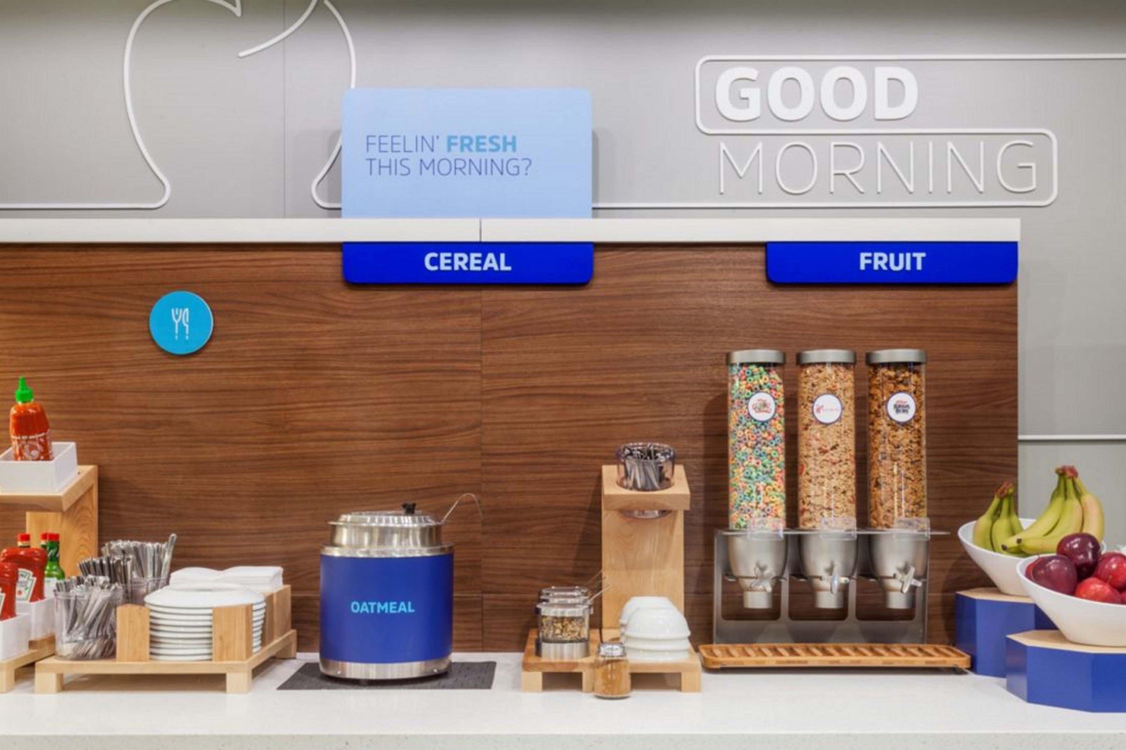 Holiday Inn Express & Suites Indianapolis North - Carmel By Ihg Exteriör bild