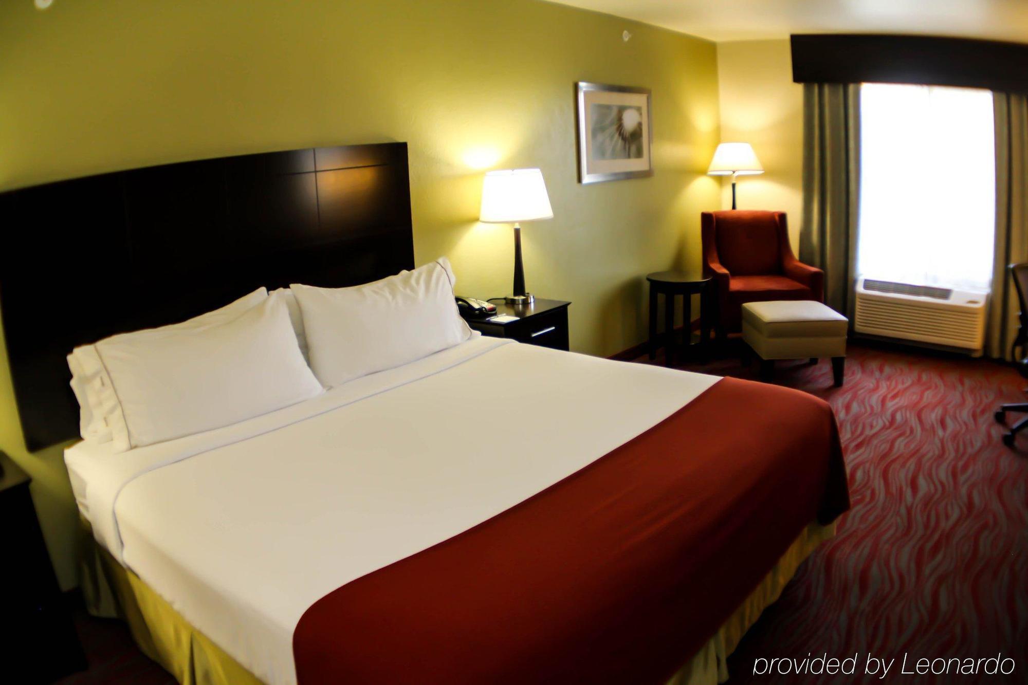 Holiday Inn Express & Suites Indianapolis North - Carmel By Ihg Exteriör bild