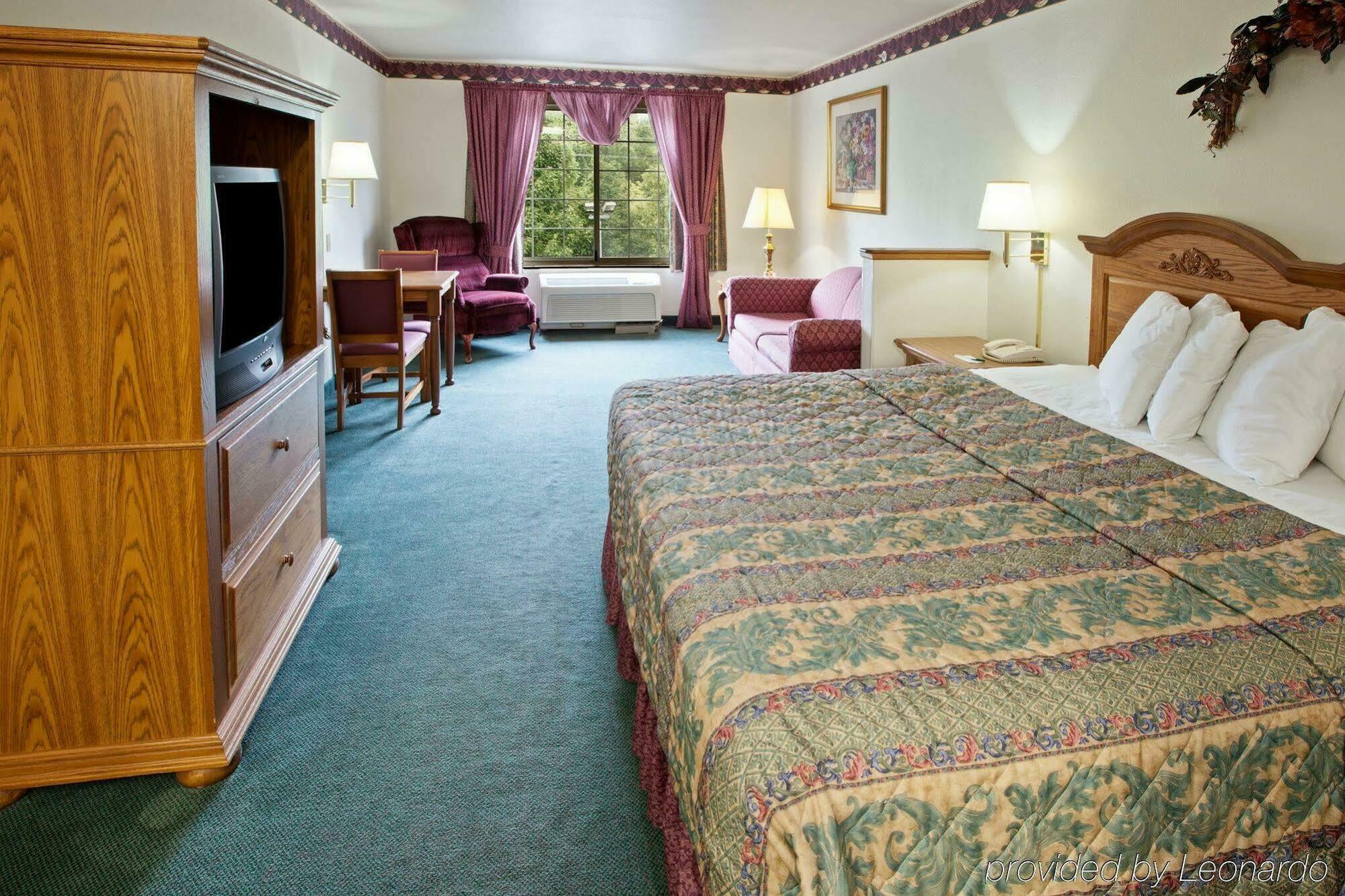 Holiday Inn Express & Suites Indianapolis North - Carmel By Ihg Exteriör bild